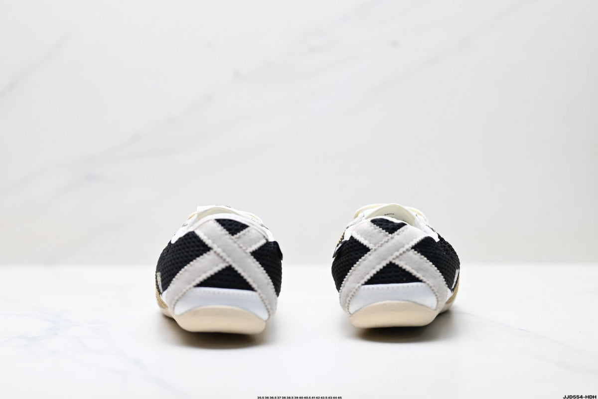 Adidas Classic Casual Sneakers – Lightweight & Non-Slip