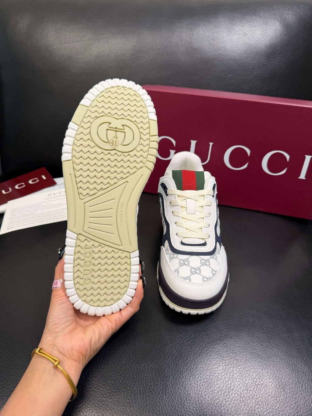 Gucci Patterned Low-Top Sneakers - Lace-Up Closure